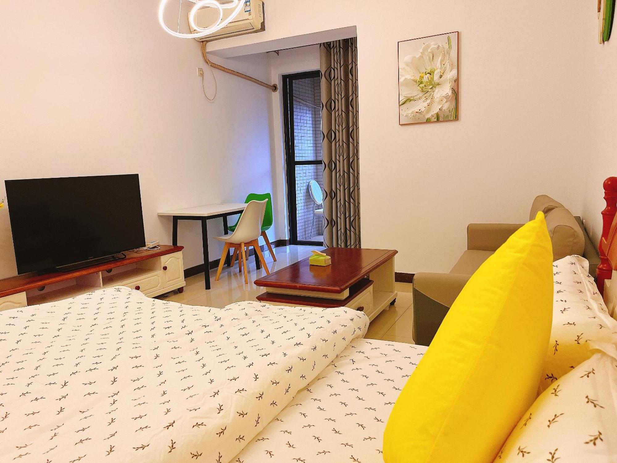 Lan House Youth Apartment Гуанчжоу Екстер'єр фото